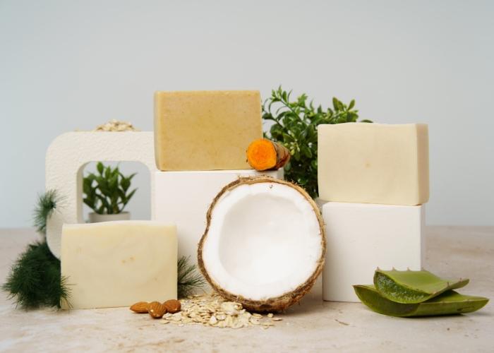 Plant-Based Soap Bars Made With Nourishing Oils